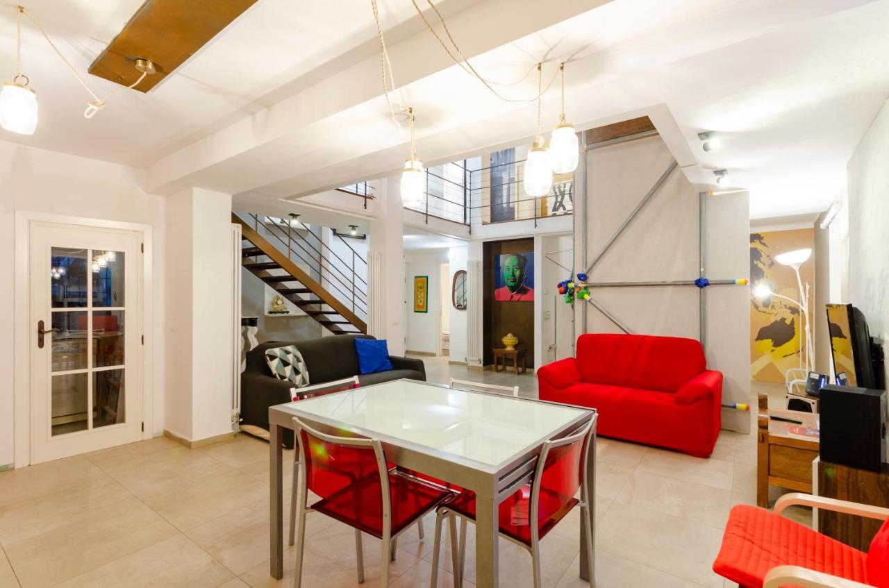 Joivy Vibrant Open-Plan Apt For 6 In Historic Centre Lejlighed Genova Eksteriør billede
