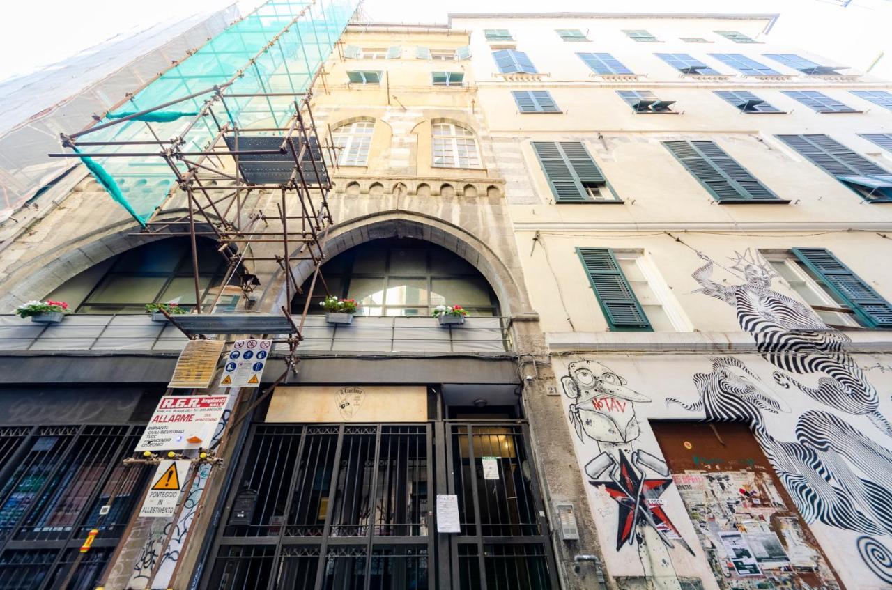 Joivy Vibrant Open-Plan Apt For 6 In Historic Centre Lejlighed Genova Eksteriør billede
